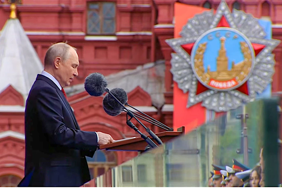 Putin während der Militärparade zum Tag des Sieges auf dem Roten Platz in Moskau.