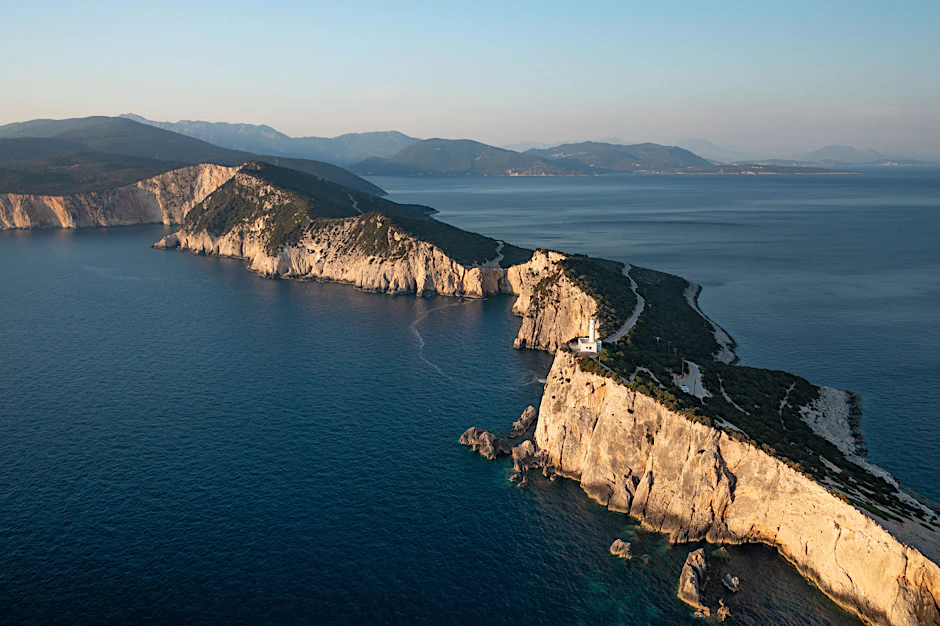 Kap Dokato auf Lefkada: In einer Höhle der griechischen Insel wurde eine ukrainische Drohne gefunden.