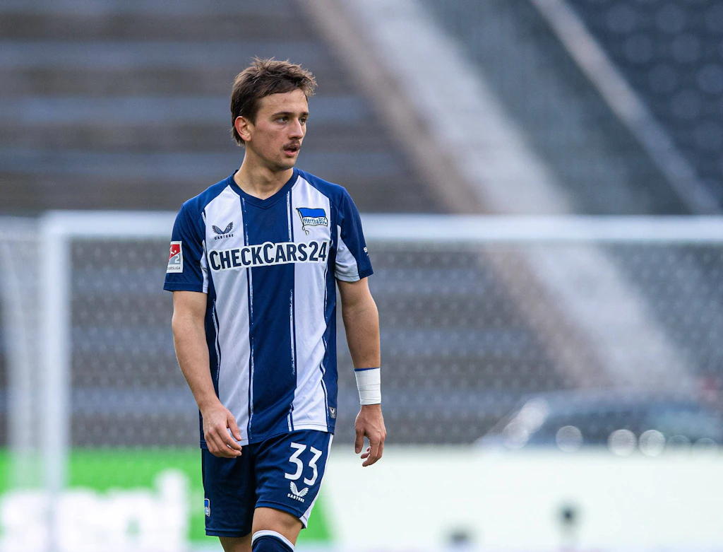 Nächster Abschied bei Hertha: Karbownik wohl zu Werder Bremen