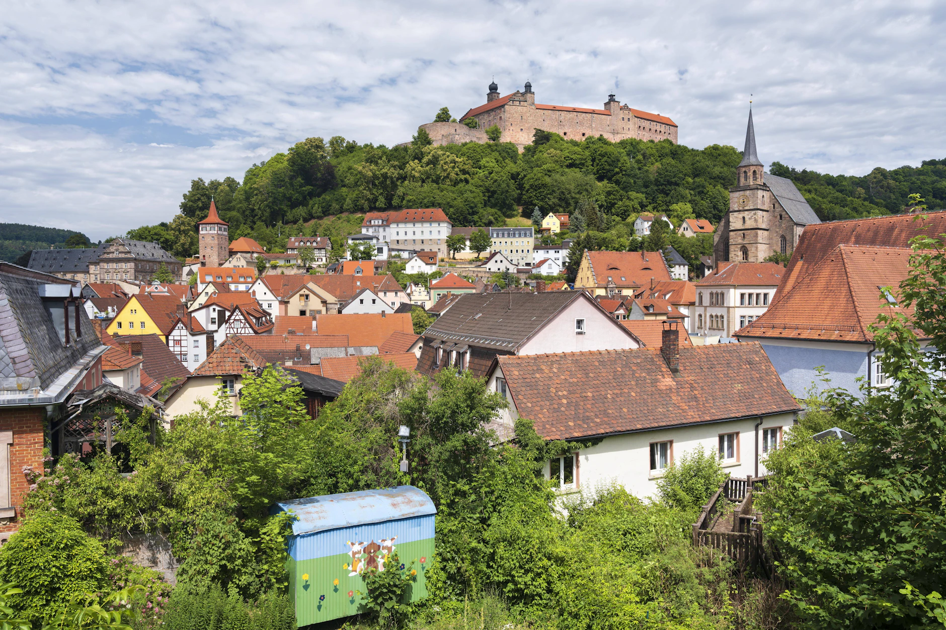 „Ein sehr gutes Quiz“ mit Joko und Klaas soll am Sonntag auf der Plassenburg in Kulmbach stattfinden. Wer rechtzeitig dort ist, hat in der Sendung mit Joko und Klaas eine Chance auf 100.000 Euro.