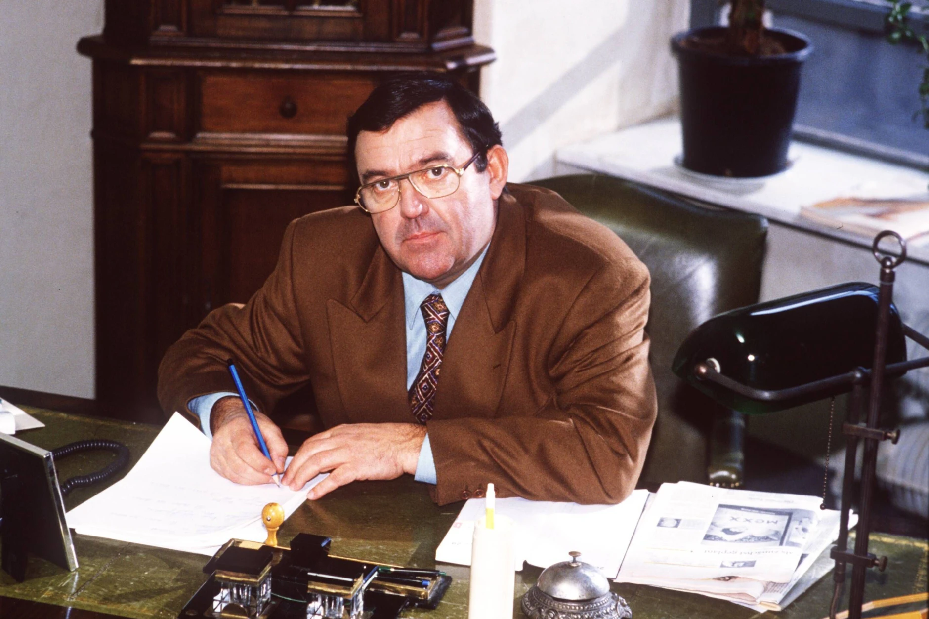 Günter Schubert war ein echter TV- und Filmstar des Ostens, setzte seine Karriere auch nach der Wende in ganz Deutschland fort. In „Sechse kommen durch die Welt“ war er der Starke.