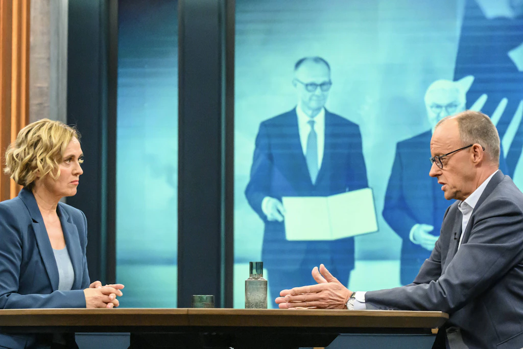 Bundeskanzler Friedrich Merz zu Gast bei Caren Miosga