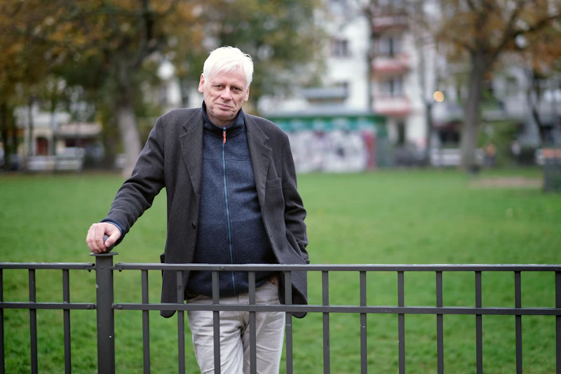Schriftsteller Torsten Schulz antwortet: „‚Shoppen‘ gibt’s bei mir nicht“