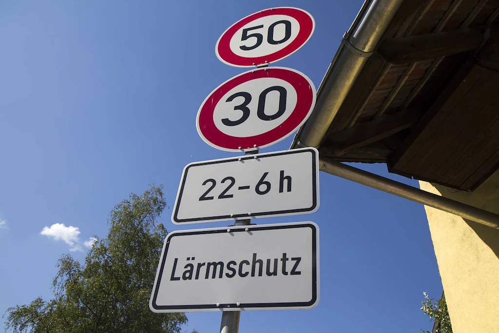 Senat schafft Tempo 30 auf einer Hauptstraße ab – auf den Wunsch eines Berliners