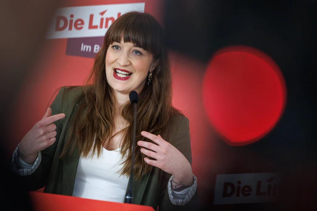 Energiepreise: Linke verlangt Neun-Euro-Ticket zurück und Entlastung für alle