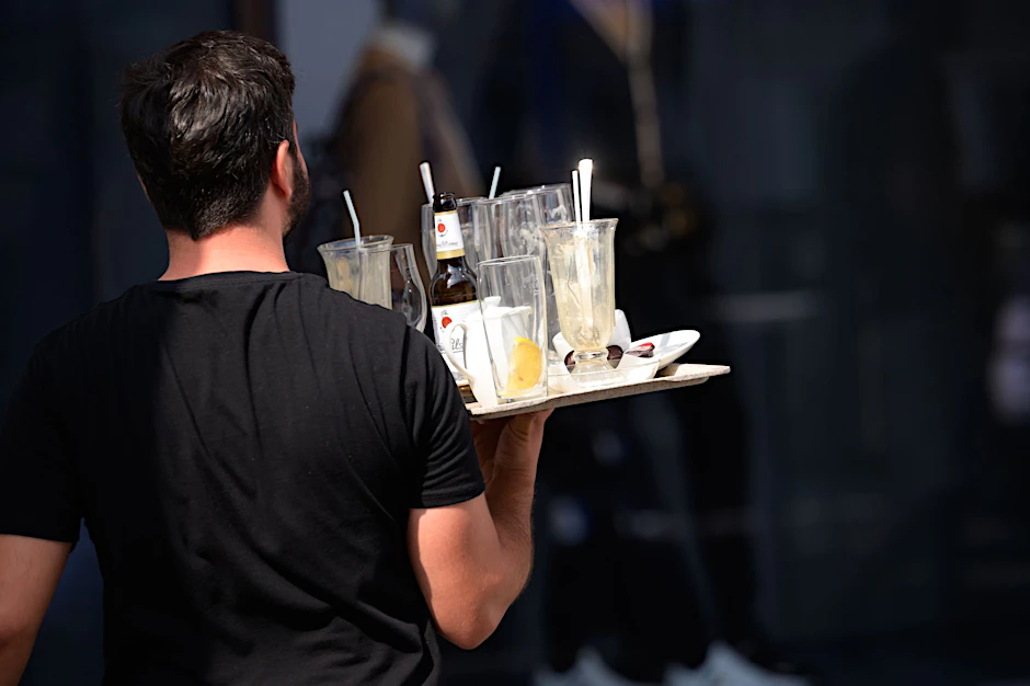 Waren ‌und Dienstleistungen kosteten 2,9 ⁠Prozent mehr als ⁠ein Jahr zuvor.