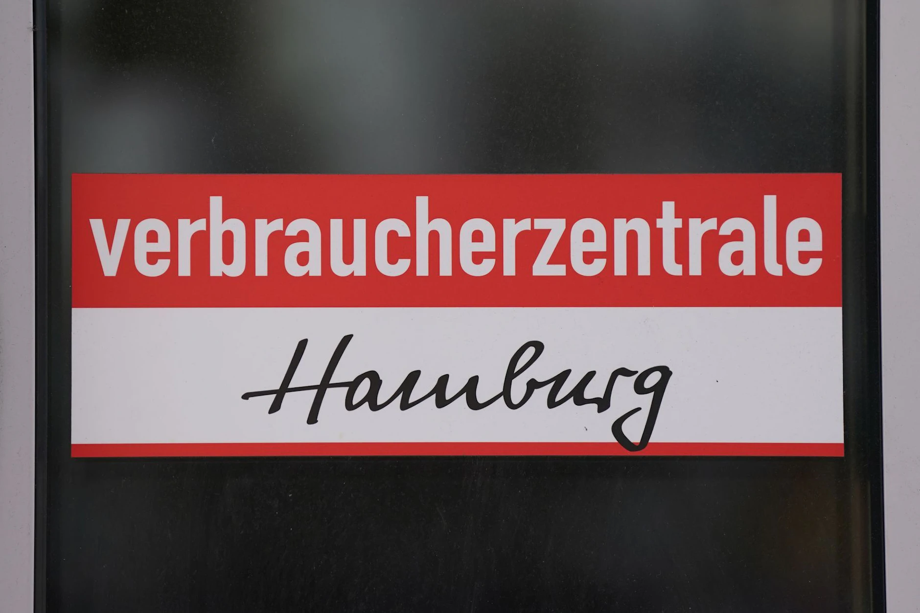 Die Verbraucherzentrale Hamburg hatte gegen Milka geklagt und vor Gericht überwiegend recht bekommen.