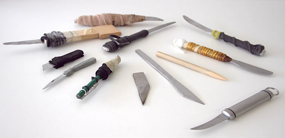 Diese selbstgebauten Stichwaffen wurden allein in der JVA Heidering gefunden.