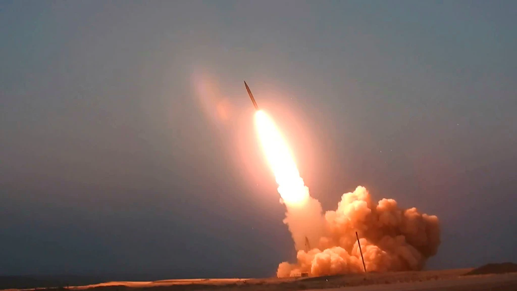 US-Geheimdienste widersprechen Trump: Iran behält Raketenmacht an der Straße von Hormus