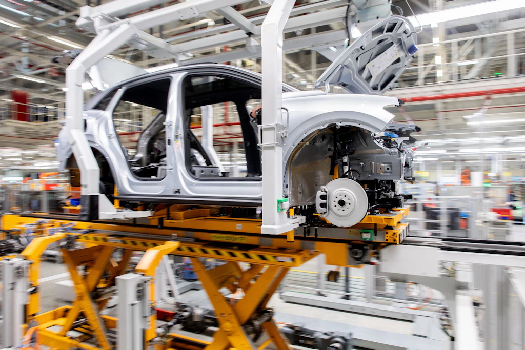 Standortkrise: Autoindustrie vor massivem Stellenabbau