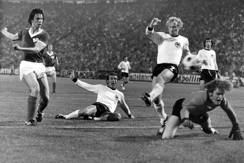 Unsere WM-Helden: Jürgen Sparwasser und der DDR-Sieg gegen die BRD 1974