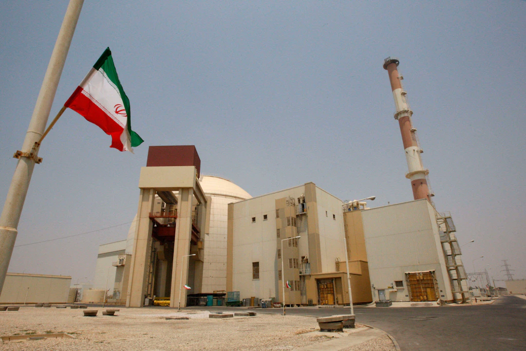 Trump weicht im Atomstreit mit Iran von roter Linie ab: „Zwanzig Jahre reichen“