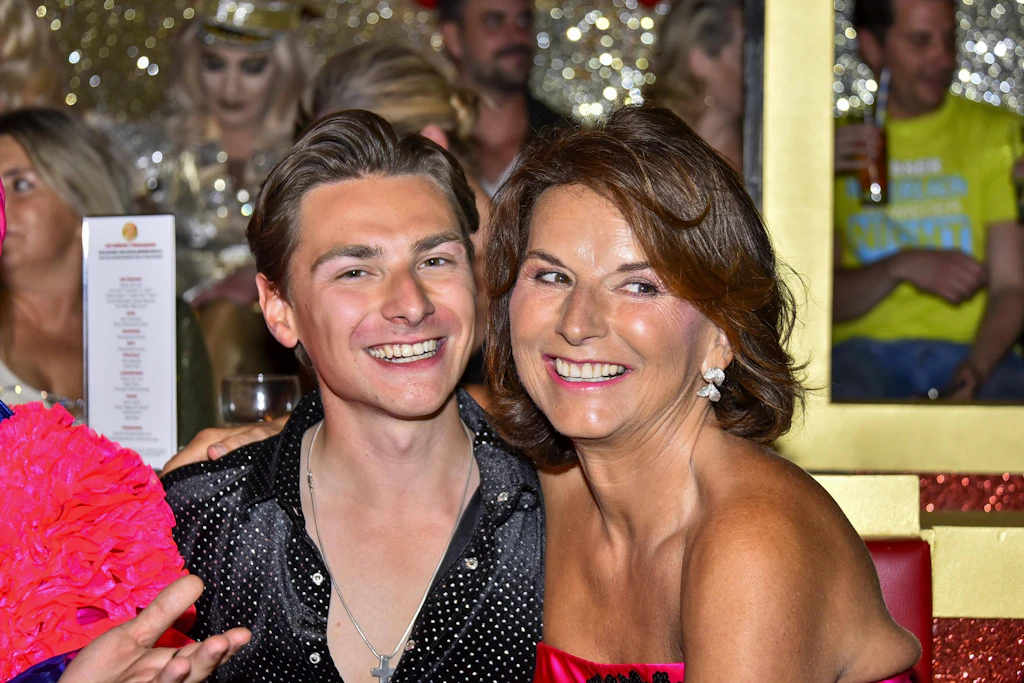 Skandal um Claudia Obert: Lover Max deckt falsche Kennenlern-Story auf