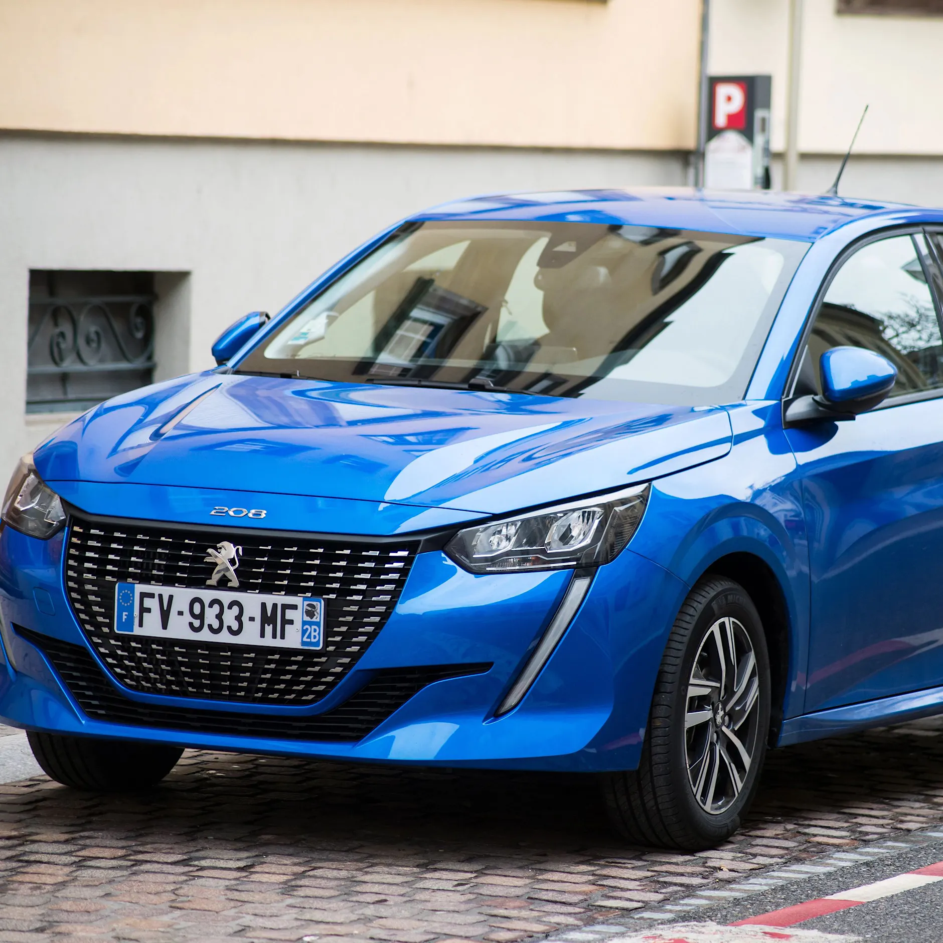 Mini-Hupe statt Warnsignal: Peugeot schickt 600.000 Autos in die Werkstatt