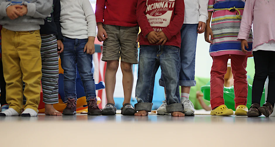 Kinder haben es in Deutschland zunehmend schwer. Die Politik vernachlässigt immer mehr den Nachwuchs.