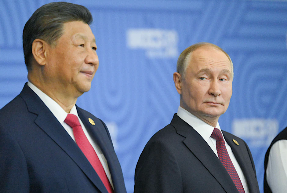 Misstrauen und Kalkül: der russische Präsident Wladimir Putin (r.) und sein chinesischer Amtskollege Xi Jinping bei einem früheren Treffen.