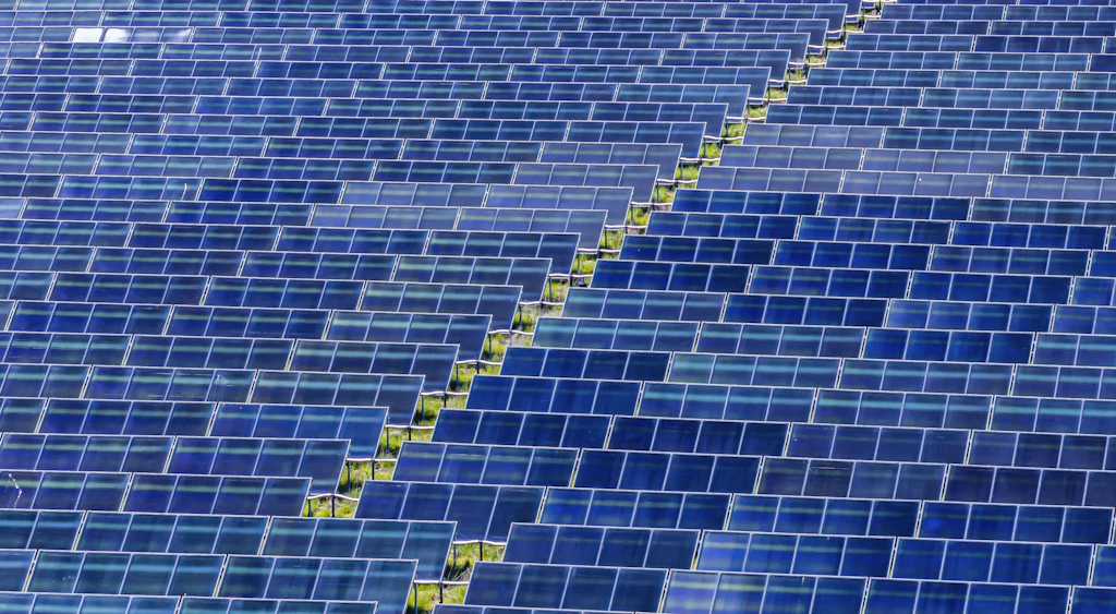 Schon wieder: Kupfer-Diebe stehlen kilometerweise Kabel aus Solarpark in Brandenburg