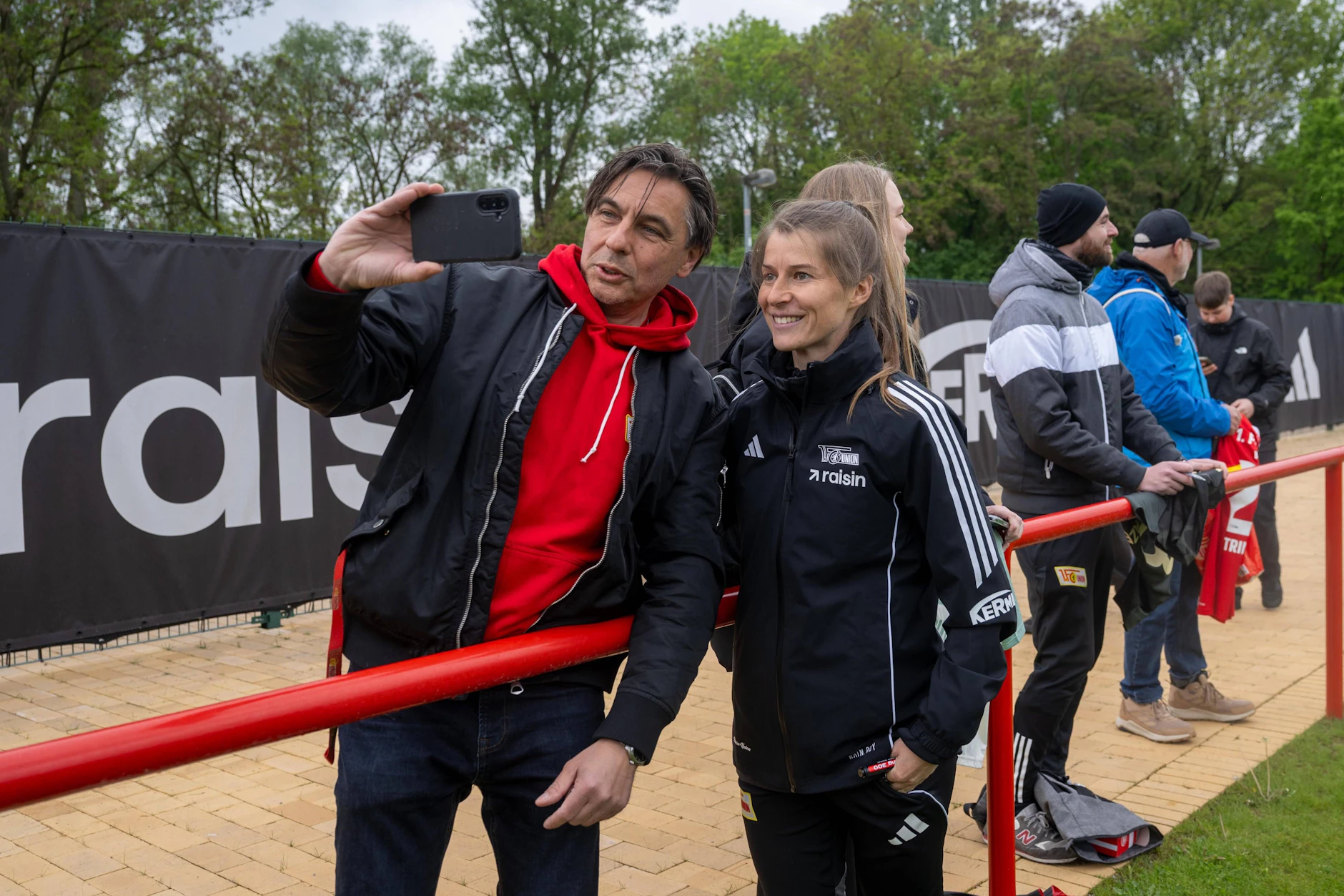 Bei den Fans des 1. FC Union Berlin beliebt: Trainerin Marie-Louise Eta vor dem letzten Spiel beim Training