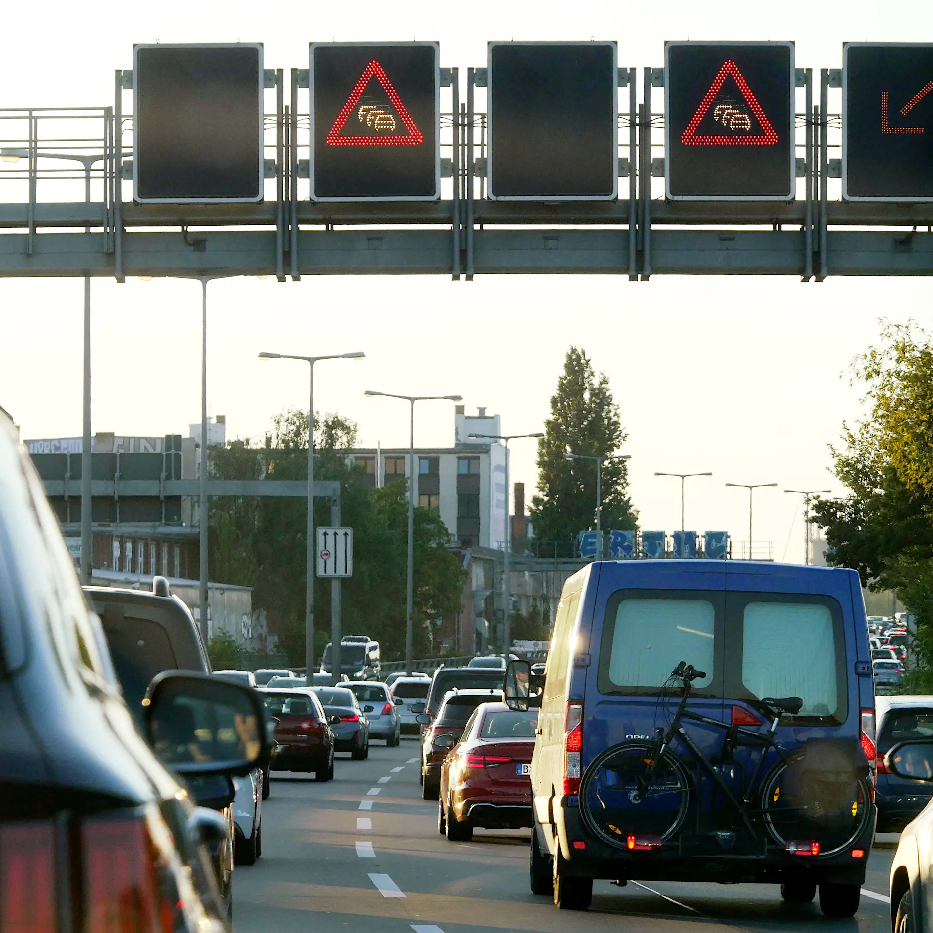 Pfingstreise aus Berlin? Geduld ist gefragt! Diese Autobahnen sind dicht
