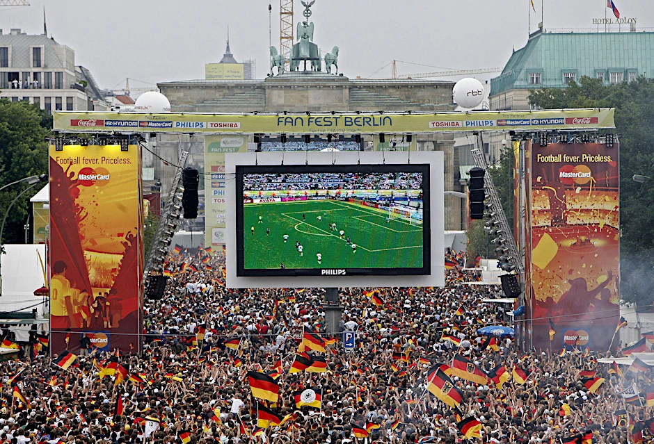 Warum es zur WM 2026 keine Fanmeile am Brandenburger Tor gibt