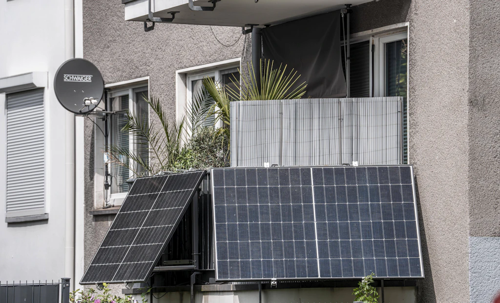 Sonne für die Platte: Warum Marzahn beim Solar-Hype lieber aufs Dach steigt