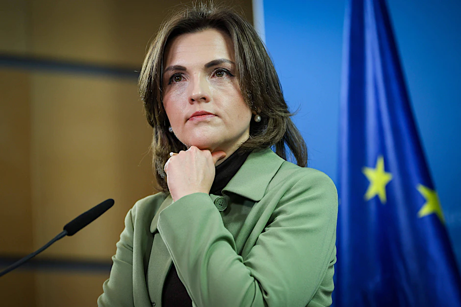 Die Ostbeauftragte Elisabeth Kaiser findet es zwar richtig, dass Ämter mal hinterfragt werden, sieht aber weiter Bedarf für eine Ostbeauftragte.