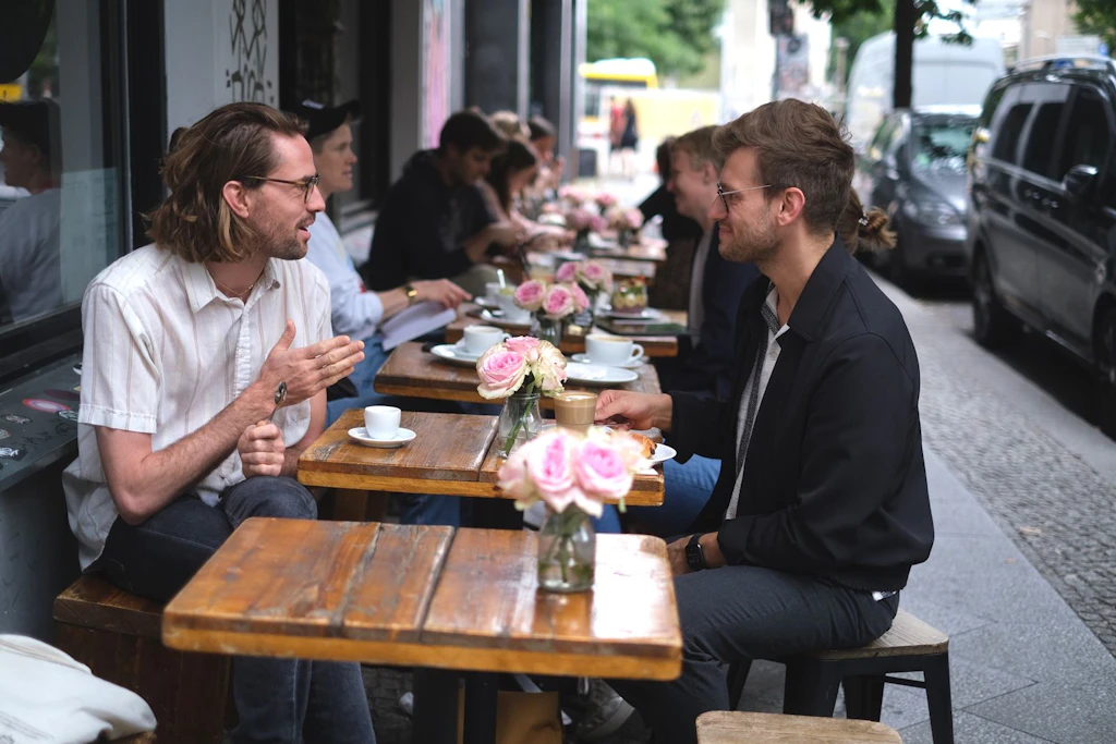 Comedian über Kellner in Berlin: „Sie geben mir das Gefühl, ich belästige sie in ihrer Freizeit“