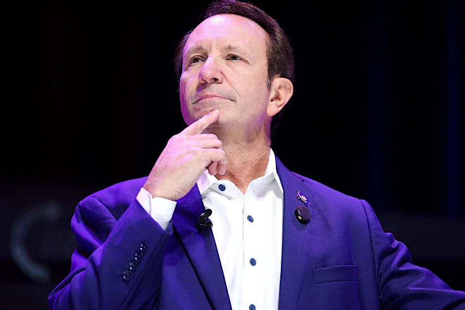 Der US-Sondergesandte Jeff Landry ist gemeinsam mit einem amerikanischen Arzt nach Grönland gereist.
