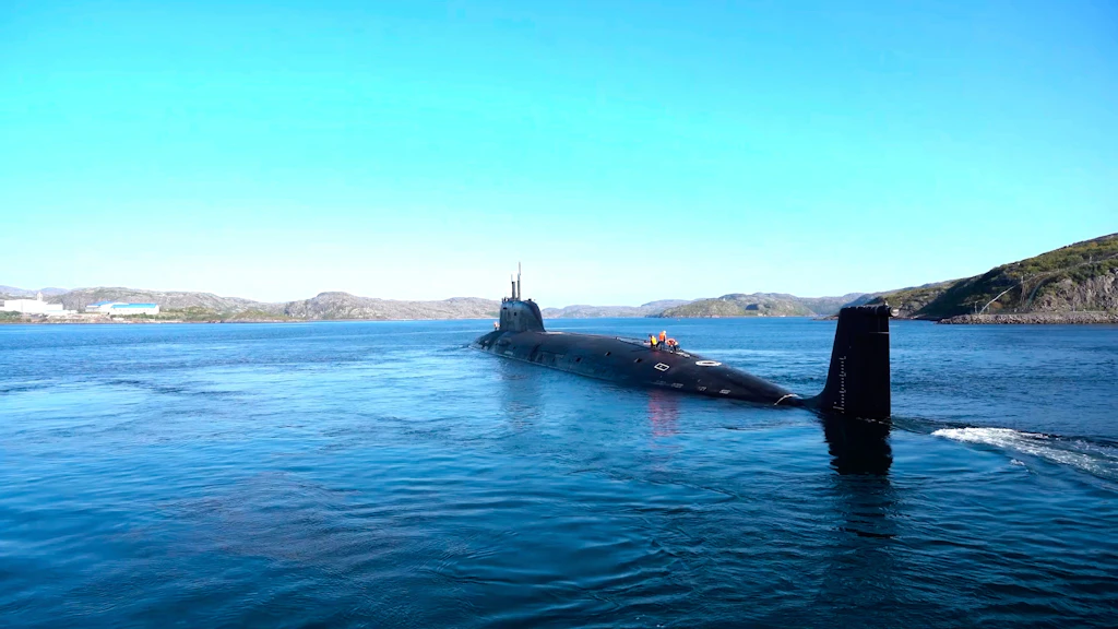 Russland startet großes Atommanöver: 65.000 Soldaten, U-Boote und Raketen im Einsatz