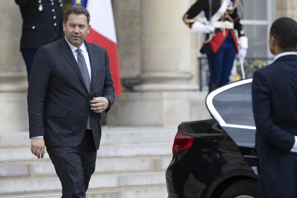 Bundesfinanzminister Lars Klingbeil beim G7-Finanzministertreffen in Paris.