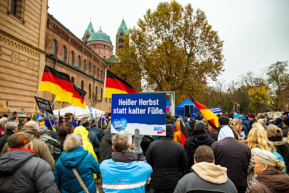 AfD-Demonstration in Speyer: „Unser Land zuerst“ lautete das Motto. Es gab auch Gegenproteste.