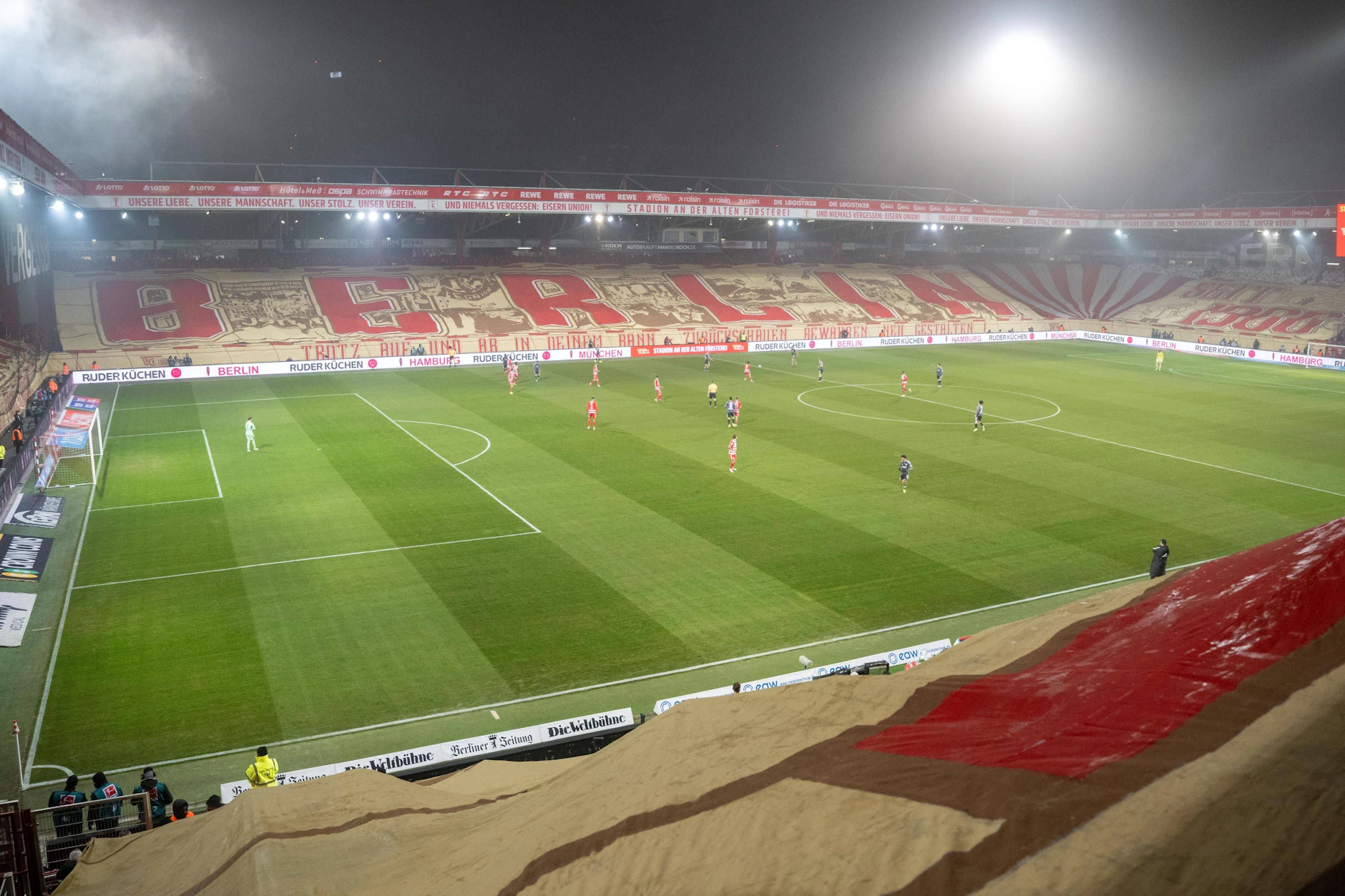 Choreographien, wie hier im Februar 2026 im Union-Heimspiel gegen Frankfurt, kosten viel Geld.