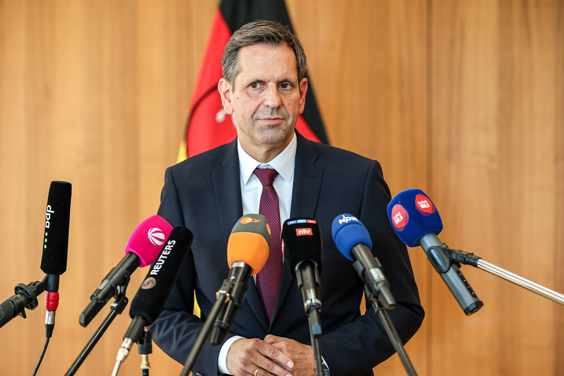 Olaf Lies findet, Deutschland könnte sich von China eine Scheibe abschneiden.