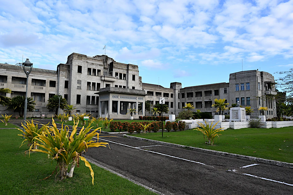 Die Regierung Fidschis muss über Hilfen für den Versorger Energy Fiji Limited entscheiden, damit ab Juni keine Stromabschaltungen drohen.
