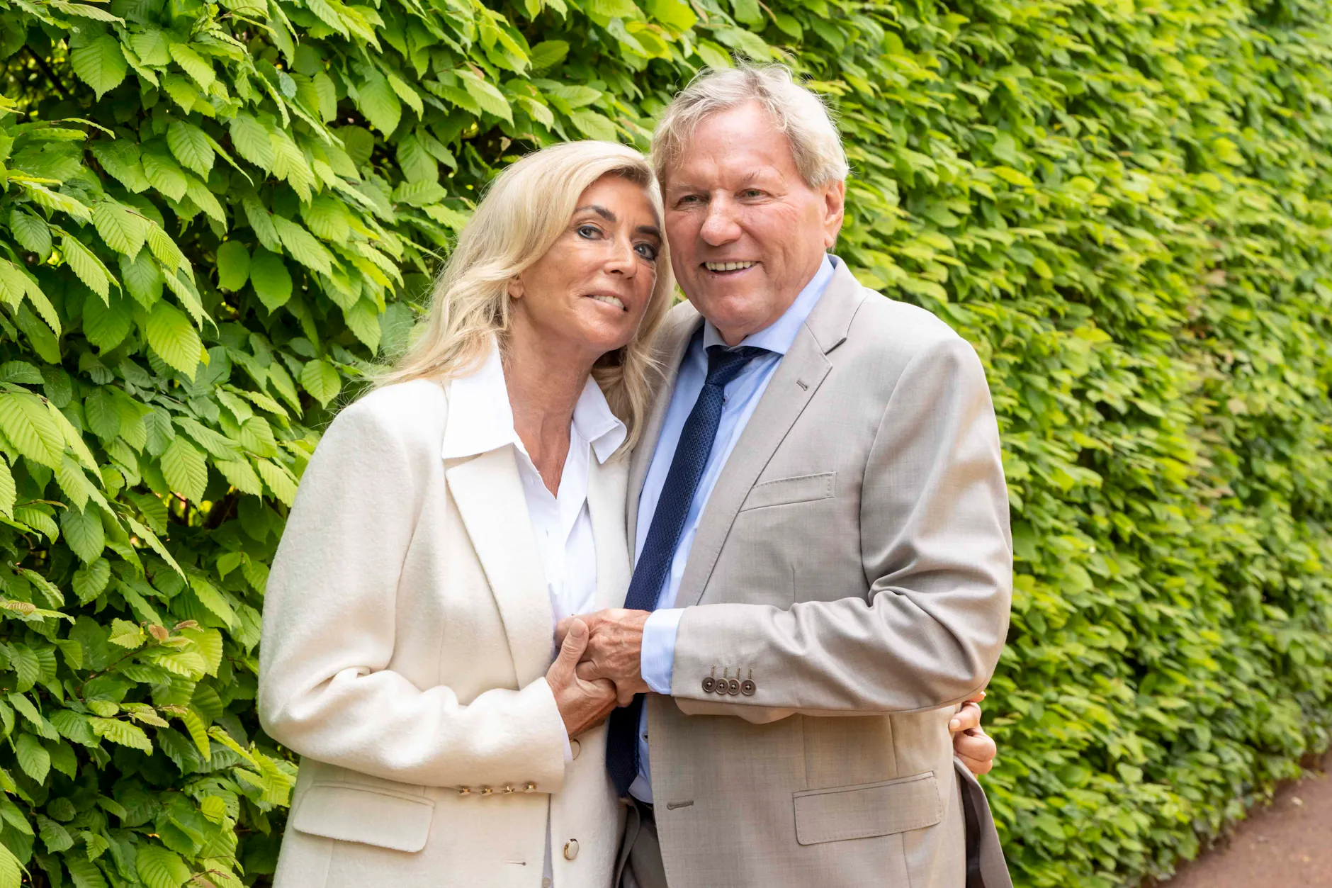 Bernhard Brink (74) und seine Frau Ute (72). Im nächsten Jahr feiern sie ihren 40. Hochzeitstag.