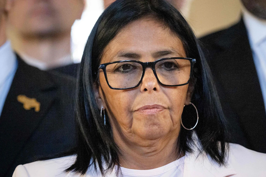 Delcy Rodríguez treibt die Verhandlungen über eine Umschuldung Venezuelas voran.