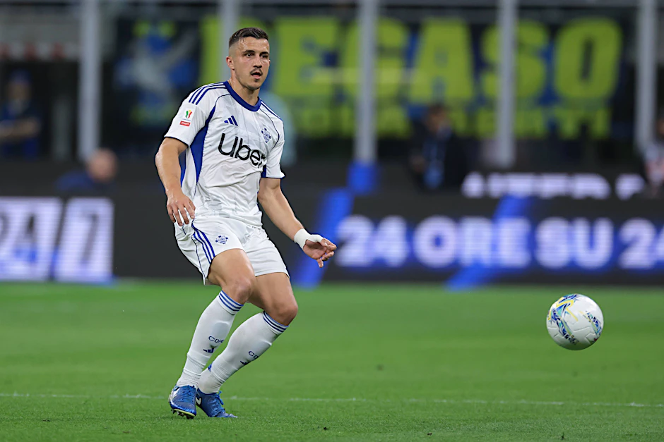 Ex-Hertha-Verteidiger Marc Oliver Kempf hat mit Como 1907 in Italien schon einen Europa-League-Platz sicher. Am letzten Spieltag könnte der Klub noch sensationell  in die Champions League kommen.