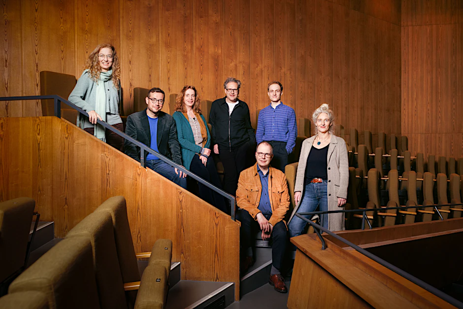 Die Jury des Theatertreffens, ganz rechts: Christine Wahl