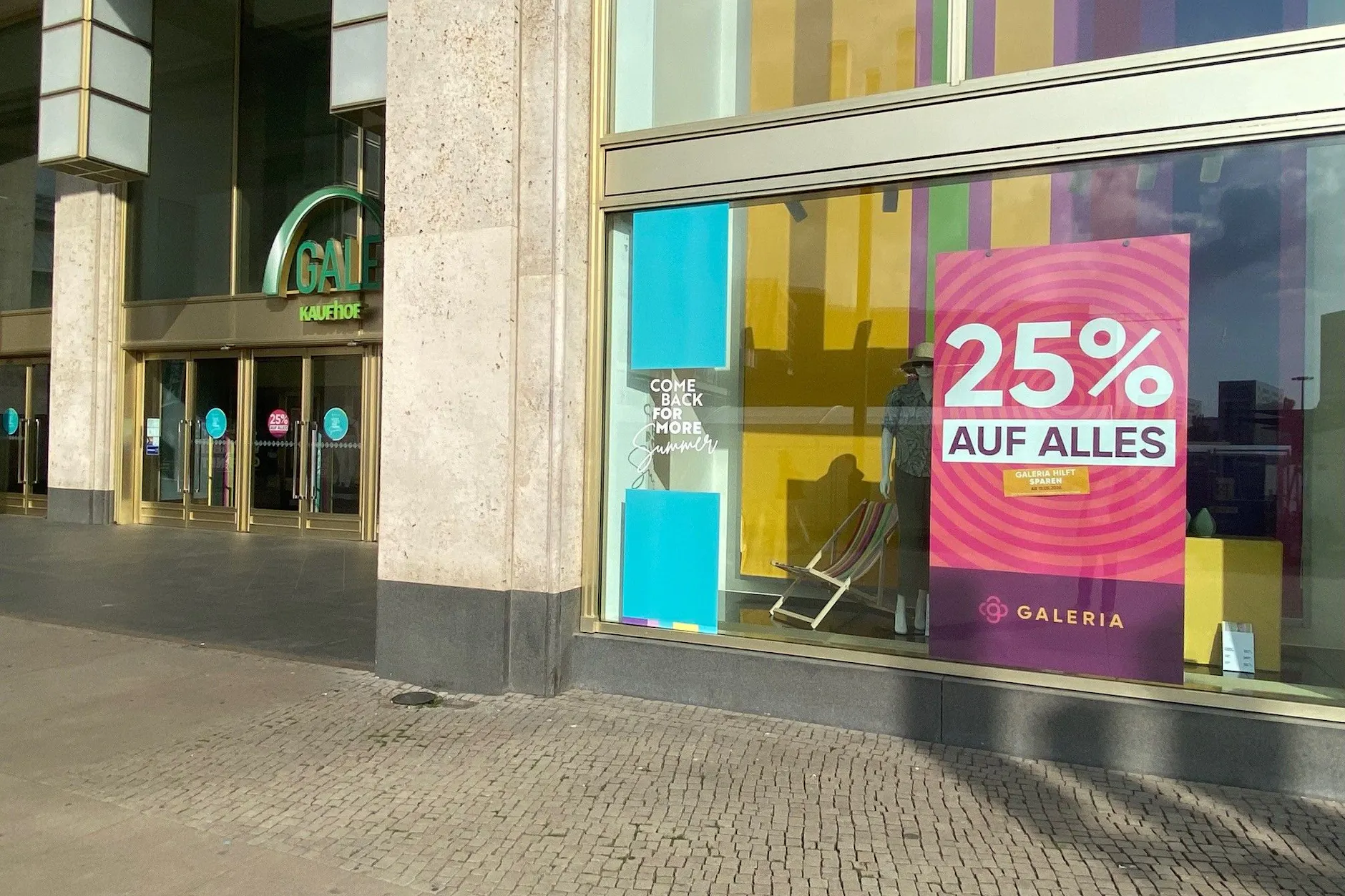 Galeria Kaufhof am Alexamderplatz: 25 Prozent Rabatt für die Rettung
