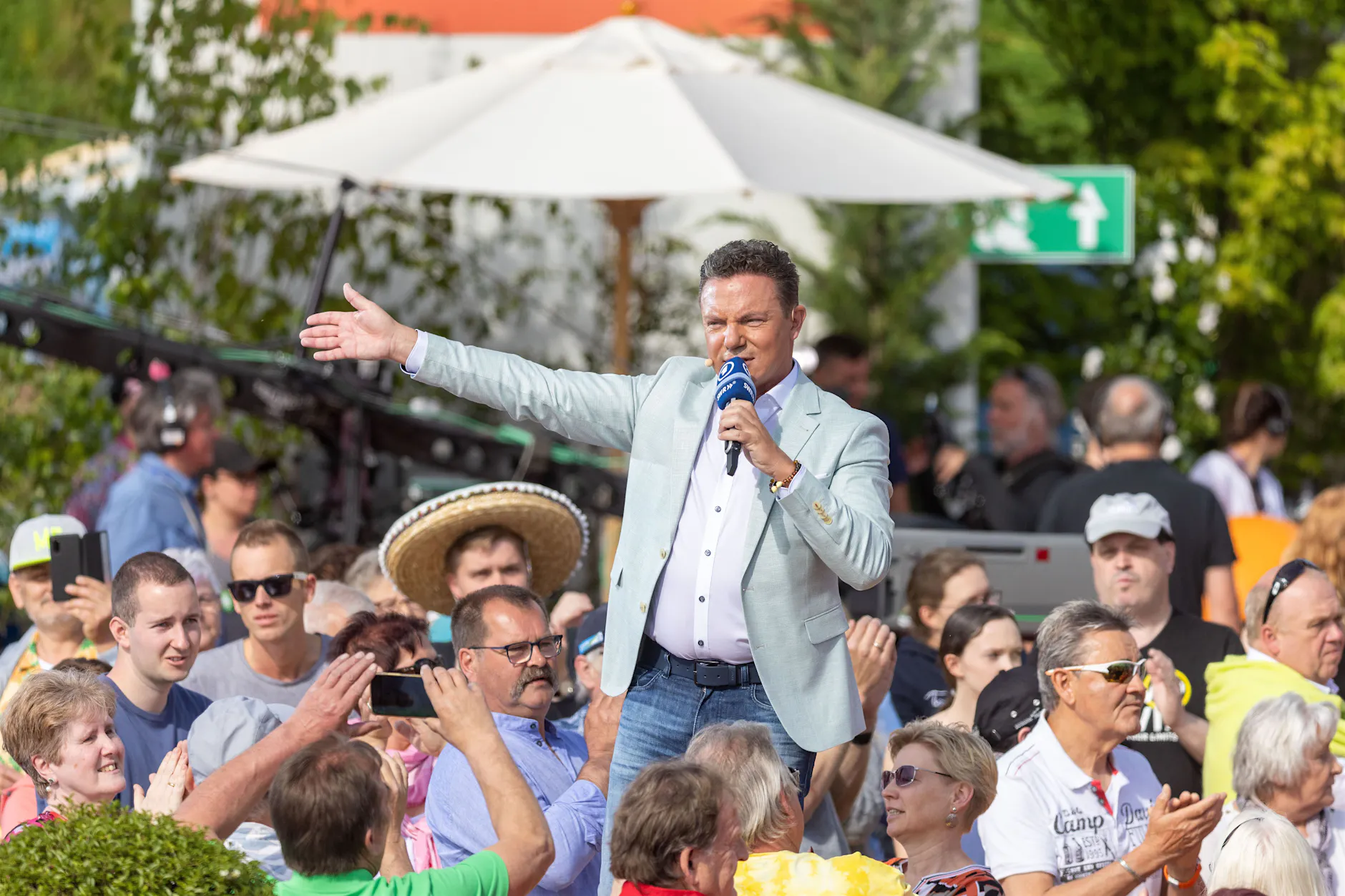 Stefan Mross spricht über eiskaltes ARD-Aus nach 22 Jahren