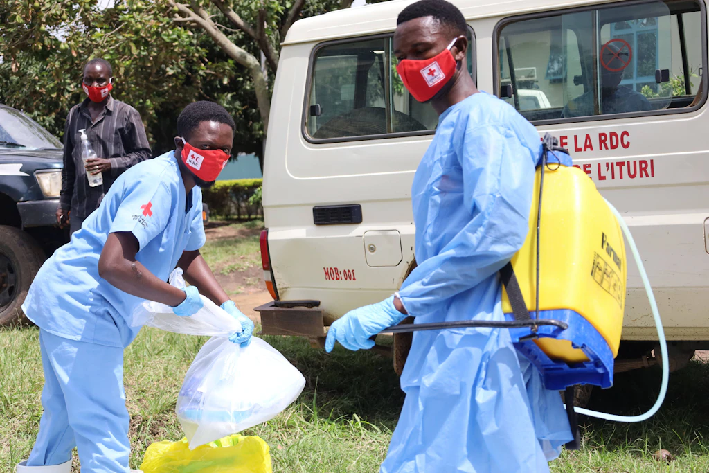 Ebola: Uganda meldet drei neue Fälle – Ausbruch begann offenbar früher als gedacht