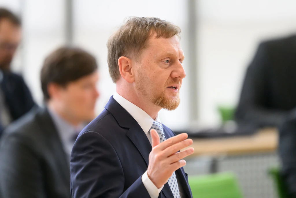 Brandmauer: Sachsens Ministerpräsident Kretschmer kritisiert Debatte scharf