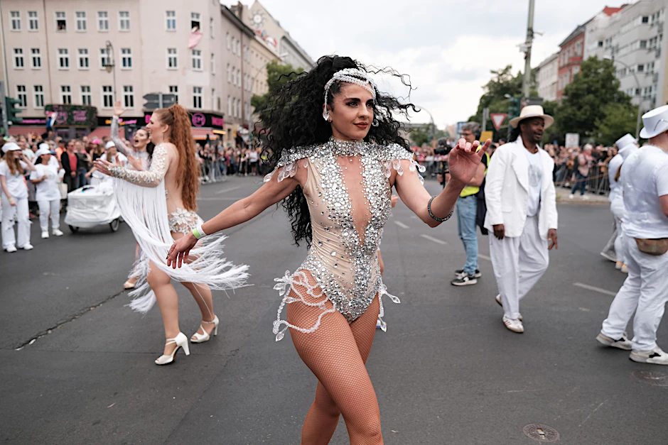 Der Karneval bietet auch noch am Nachmittag noch viel Kultur.