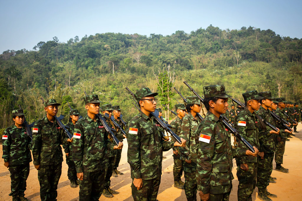 Kampf um seltene Erden: Myanmars Militär startet Offensive an Chinas Grenze