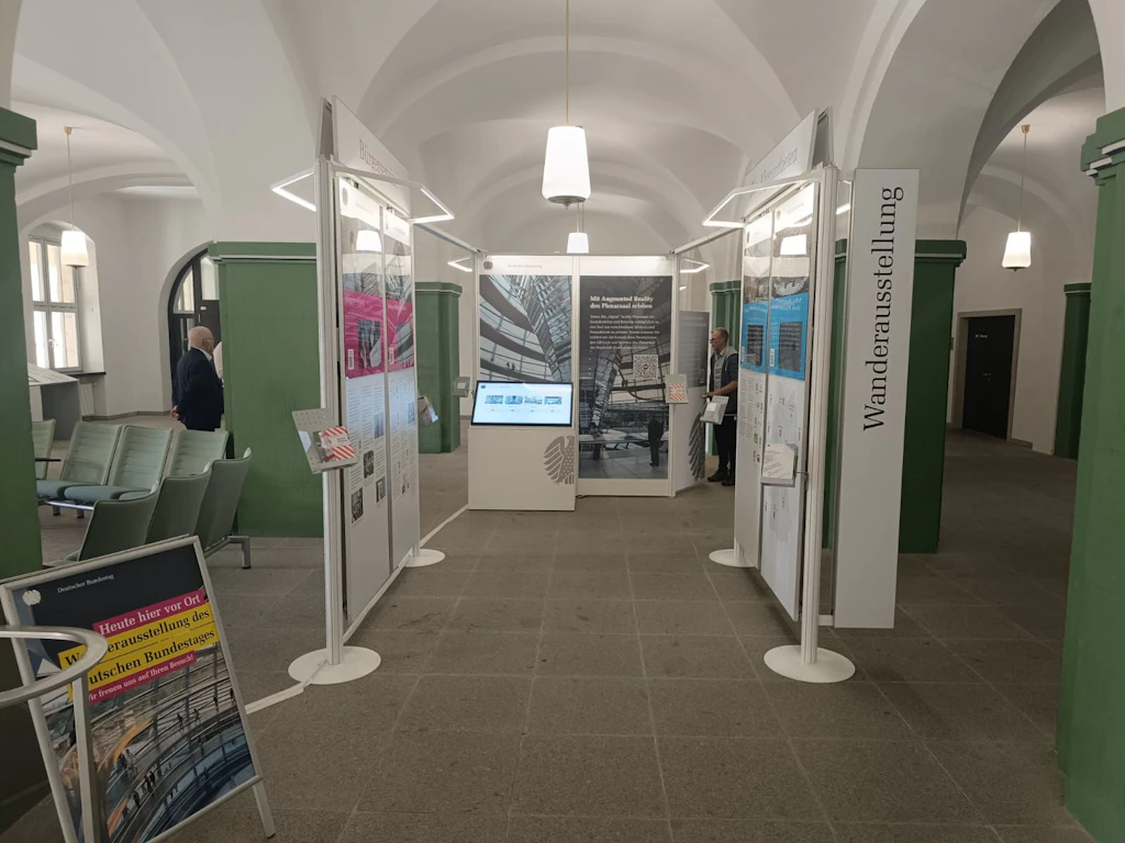 Dresden: Bundestag im Rathaus zwischen Bürgernähe und Politikverdrossenheit