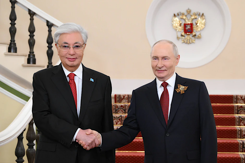 Russlands Präsident Wladimir Putin empfing Kasachstans Präsidenten Kassym-Jomart Tokajew Anfang Mai in Moskau.