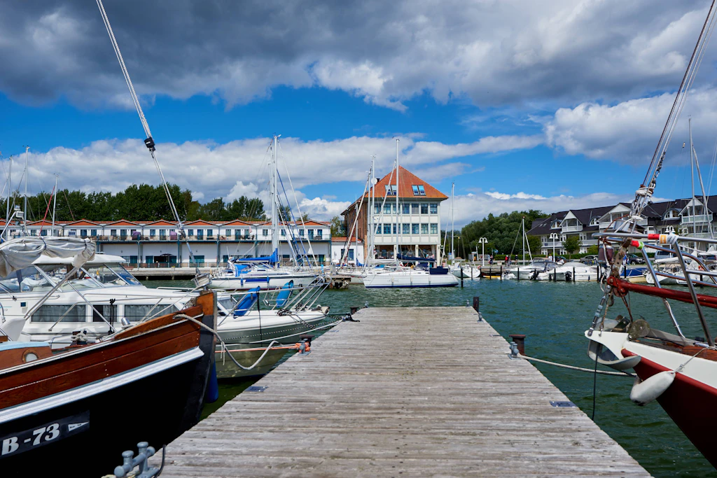 Wenn der Hafen kein Hafen mehr ist, sondern eine Marina: siehe Karlshagen an der Ostsee