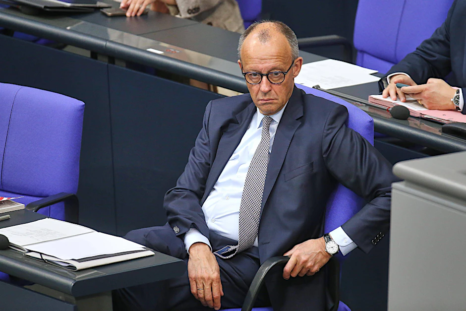 Bundeskanzler Merz will, dass die Deutschen wieder mehr arbeiten – und ignoriert die wahren Probleme des Landes.