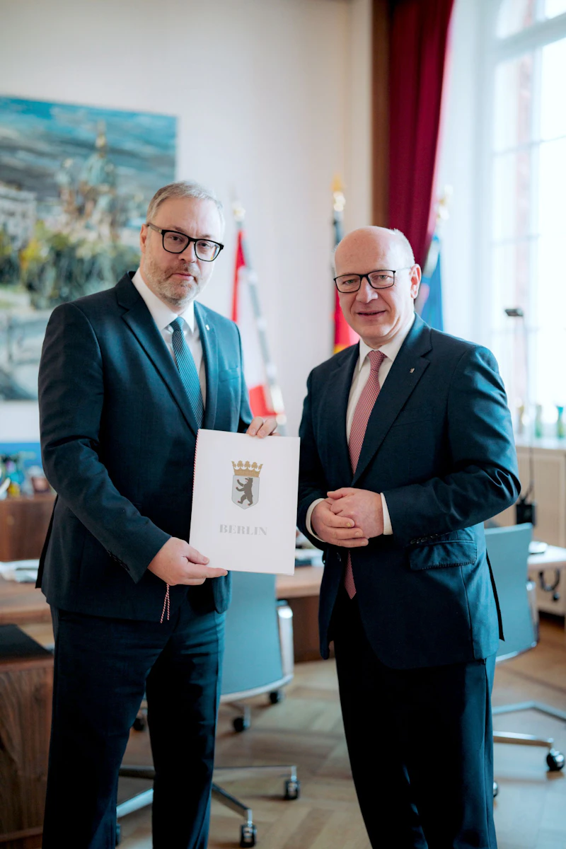 Berlins neuer Digital-Chef unter Druck: Insolvenzen, Ermittlungen und offene Fragen um Matthias Hundt