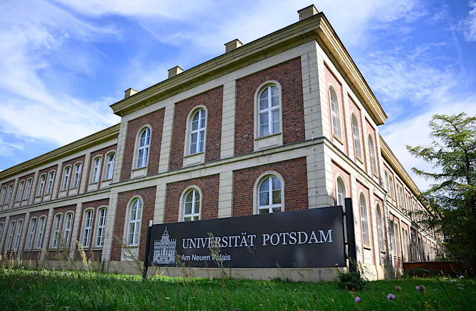Der Campus I der Universität Potsdam befindet sich am Neuen Palais unweit vom Park Sanssouci.